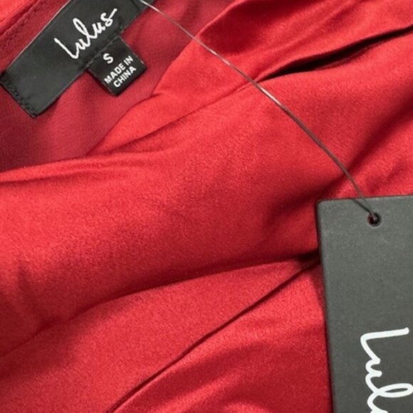 NWT Lulus Dreaming of Elegance Wine Red Satin One-Shoulder Maxi Dress - Picture 7 of 9